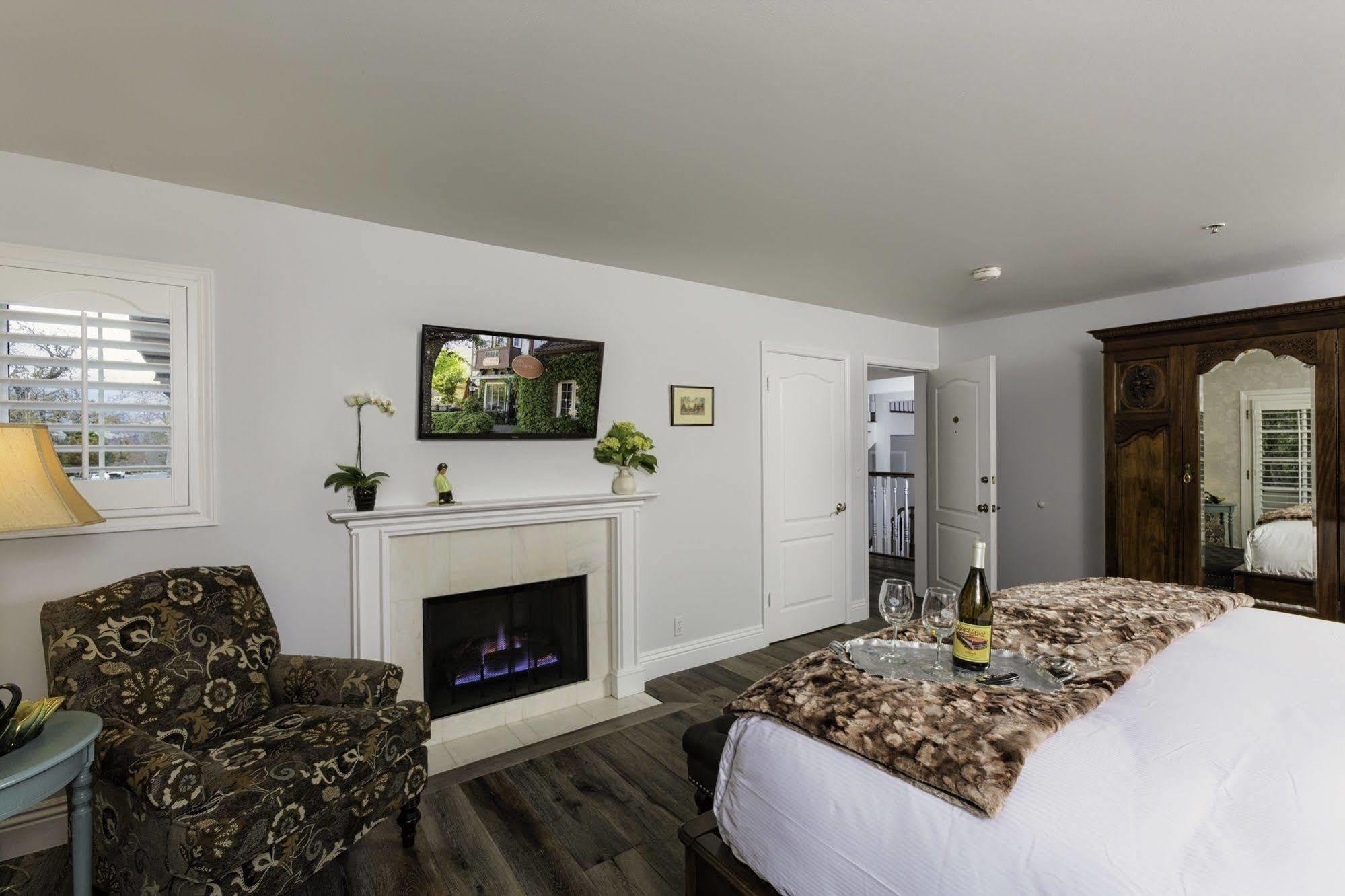 Mirabelle Inn & Restaurant Solvang Dış mekan fotoğraf